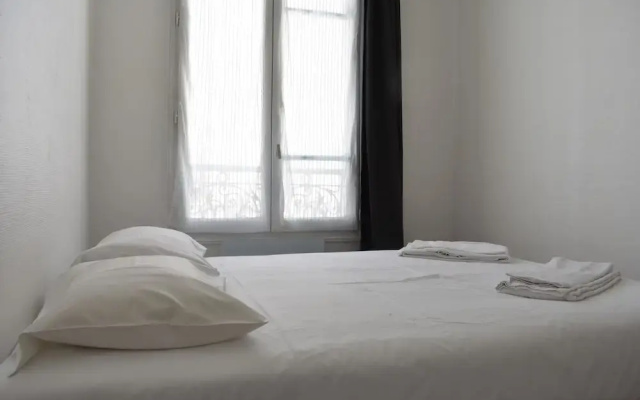 Parisian Apartment at the Foot of Montmartre