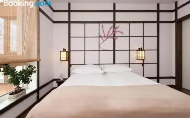 Marina House