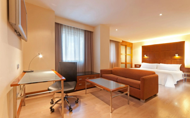 Port Azafata Valencia Hotel