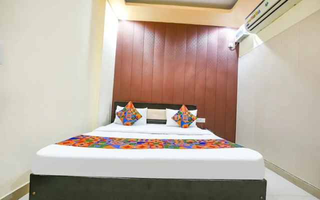 Fabhotel Lake View I