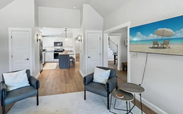 Long Sands Home