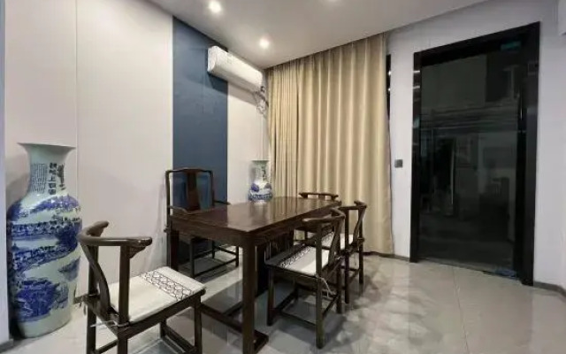 Luoyang Mountain Banyan Tree Courtyard (Lijingmen Cross Street Branch)