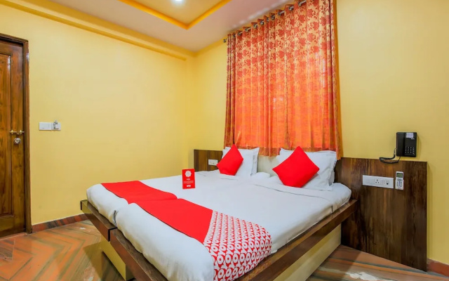 OYO 14779 Meera Motels & Residency