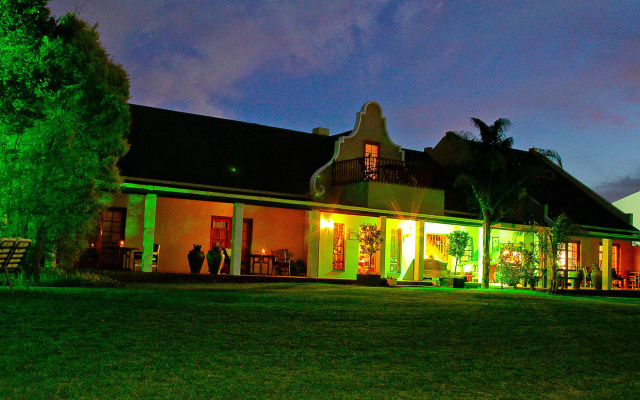 Mooiplaas Guesthouse