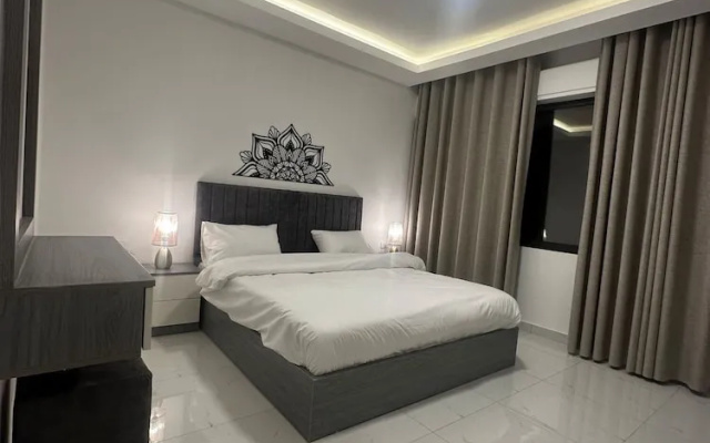 JRE Cozy Home Near All Services 20