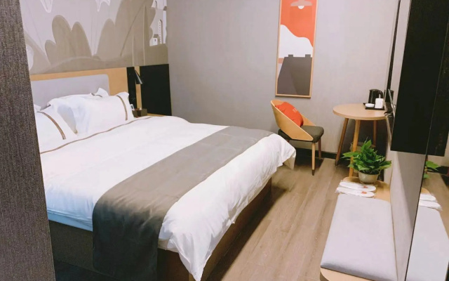 Thank Inn Hotel Hubei Wuhan Caidian Zhong Fa Xincheng Tongji