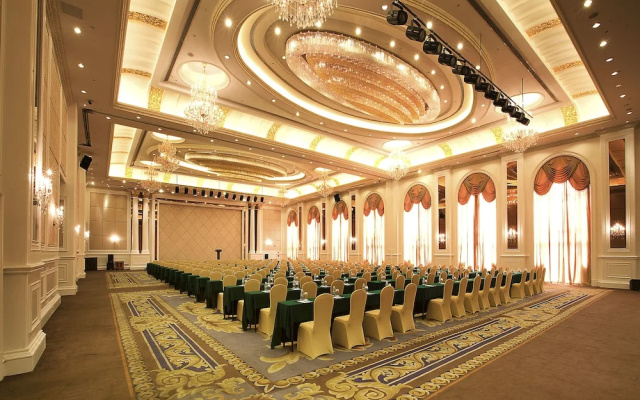 Anqing Country Garden Phoenix Hotel