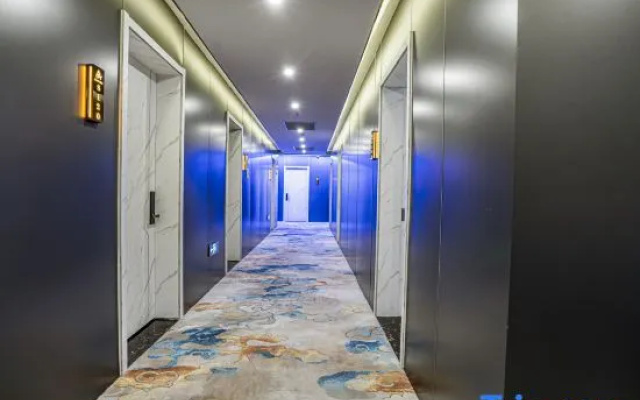 Zuan E-sports Homestay (Tongxiang Urban Area)
