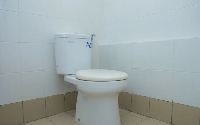 Comfort and Spacious Studio Room Bassura City Apartment