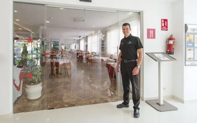 Coral Star Hotel & Apartments