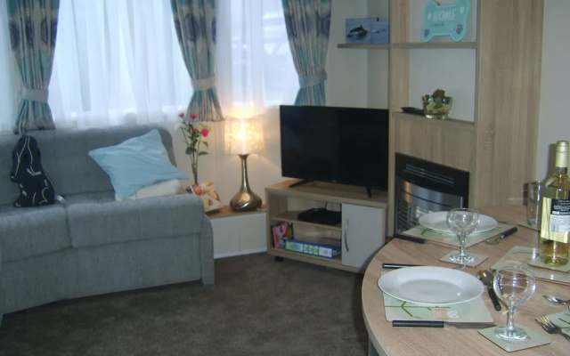 Cosy Holiday Home in Cardigan With Garden