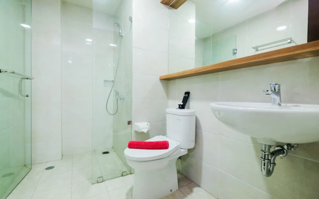 Scenic 1Br Apartment At Mustika Golf Residence