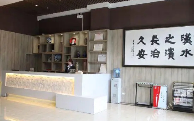 Qingchuang Hotel