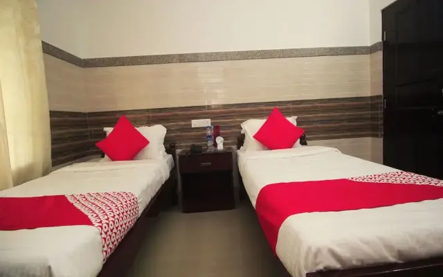 OYO 14974 Surabhi guest house
