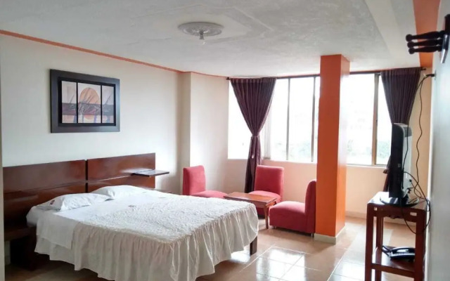 Hotel Marques Plaza