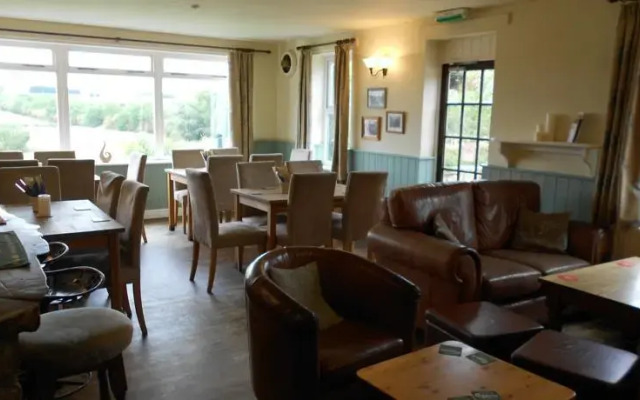 Willoughby Arms
