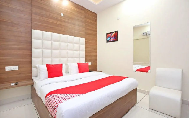Hotel 365