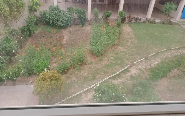 Staygo Hotel Near Shantikunj Bhupatwala