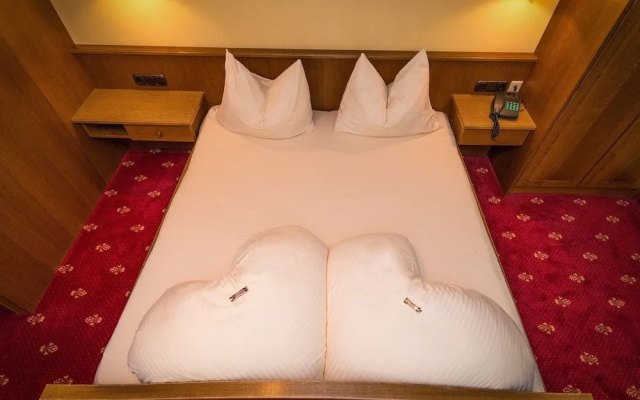 Hotel Krone Tirol