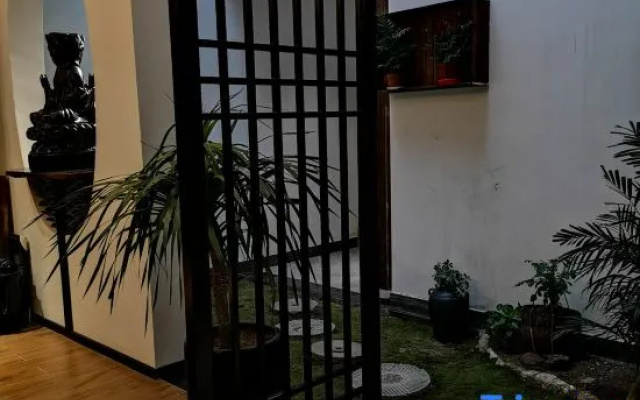 Zhuchen Inn