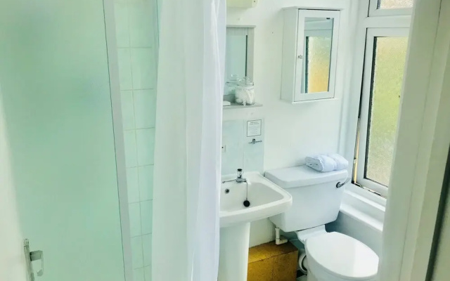 Highlea Guest House