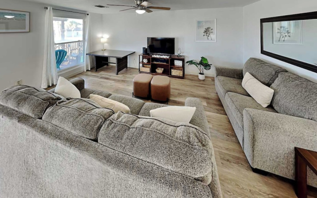 Palm Paradise by Silver Sands Vacation Rentals
