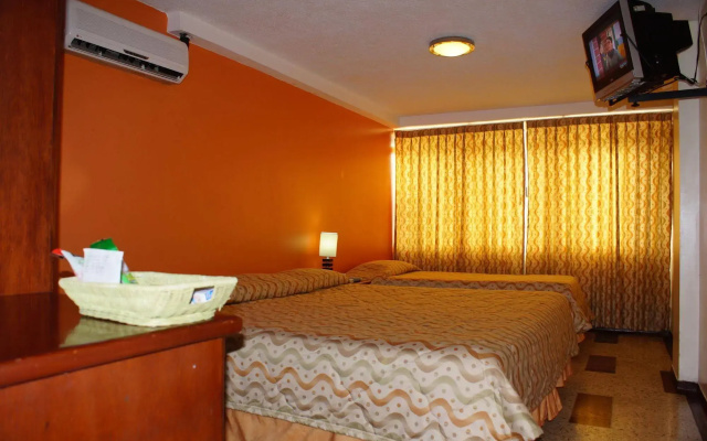 Hotel Portobelo Convention Center