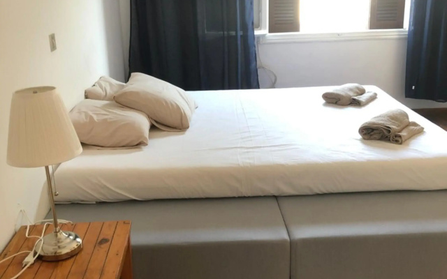 Al Mare Skyros, Fully-equipped house