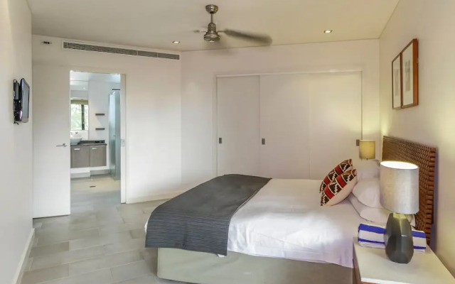 Luxury Private Apartments at Sea Temple