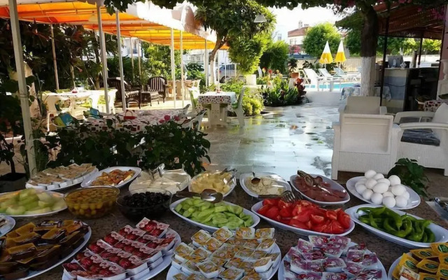 Anil Otel