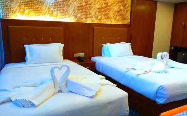 Hotel Grand View