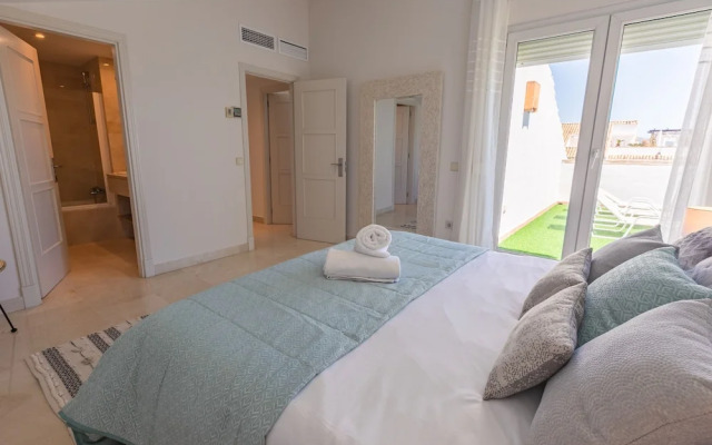 Vacation Marbella I Las Canas Beachfront Haven, Sea View, Jacuzzi