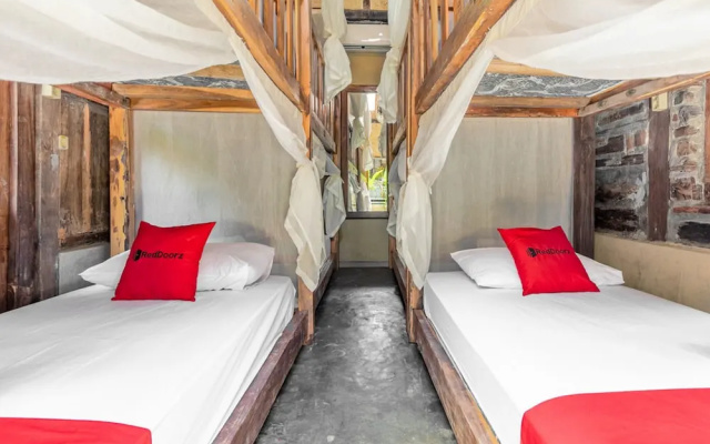 RedDoorz Hostel @ Raya Canggu 2