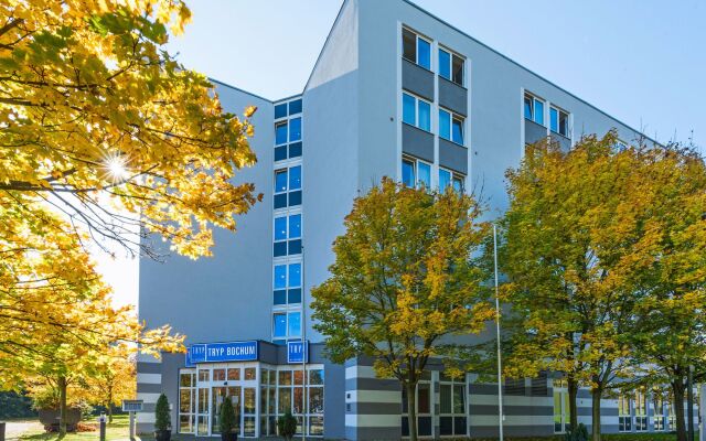 TRYP Bochum-Wattenscheid Hotel вид на фасад