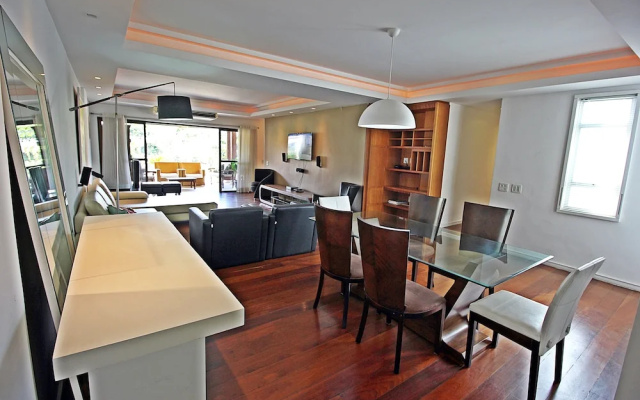 Rio Spot Homes Q010