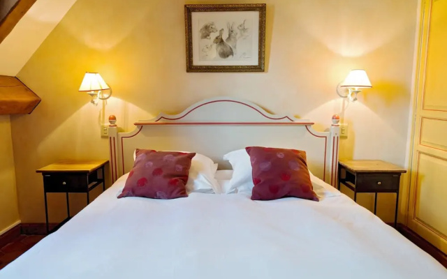 Hostellerie de la tour dauxois