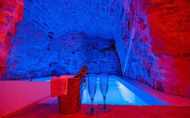 Petra Suite