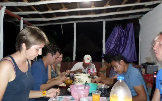 Mozon ik Hostal