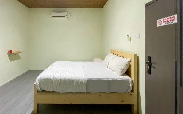 Homestay D3 Mitra RedDoorz