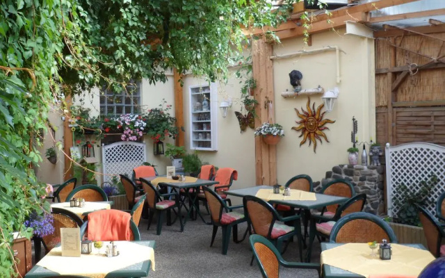 Hotel & Restaurant Zur Tanne