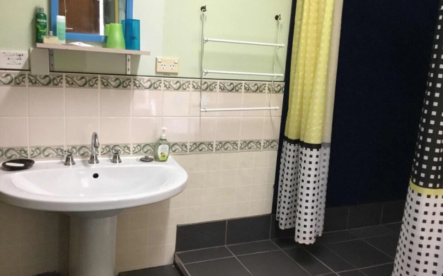 Winnamatta Guest House