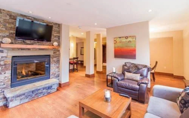 Ballard 202 North 2 Bedrooms 2 Bathrooms Condo