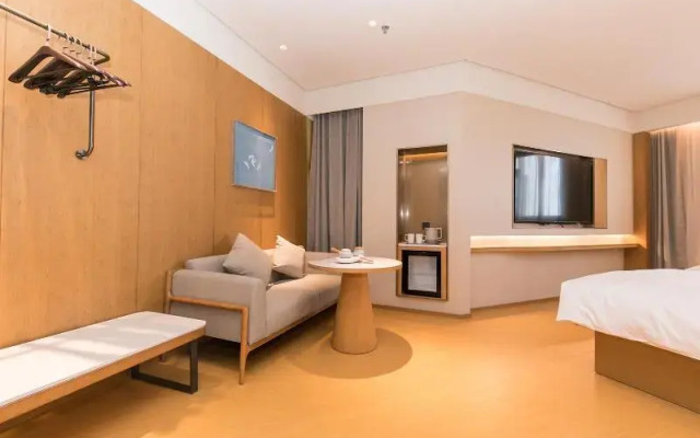 Ji Hotel (Huai Nan Commercial Trade Cultural Plaza