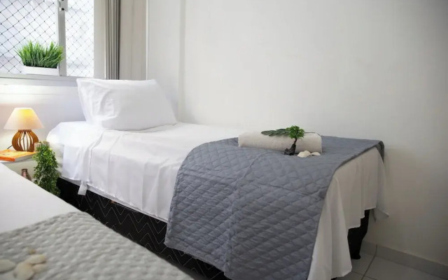 20 m from the beach in the center of Guarapari - Brazilian Corner