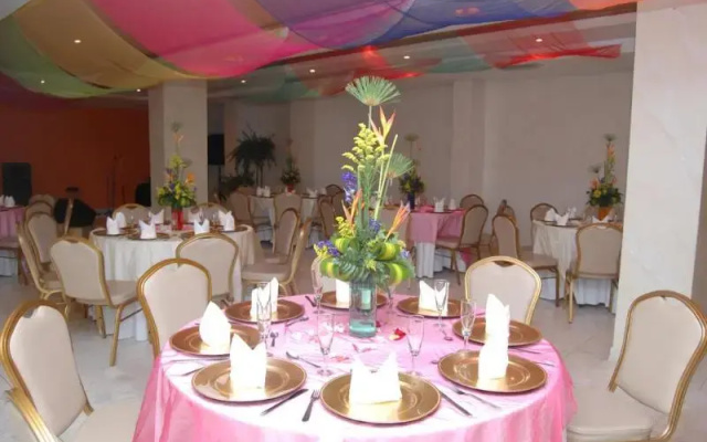 Hotel Intersuites