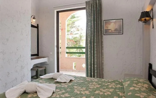 Bella Casita Family Apartments