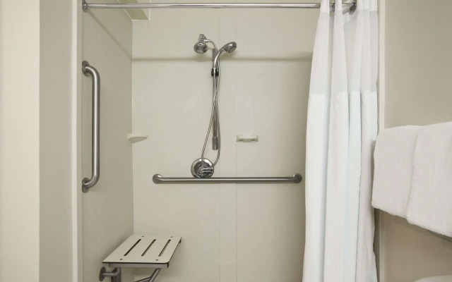 Hawthorn Suites of Troy