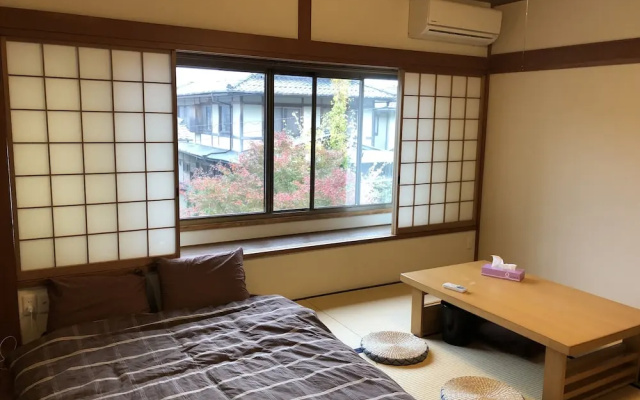 Kinkaku