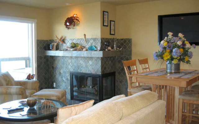 Inn at Otter Crest