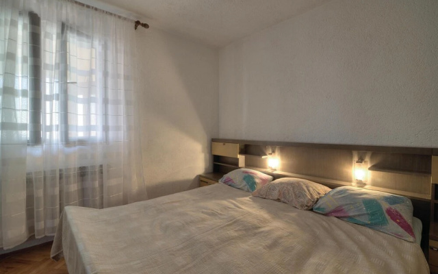 Beautiful Home in Jablanac With Wifi and 3 Bedrooms